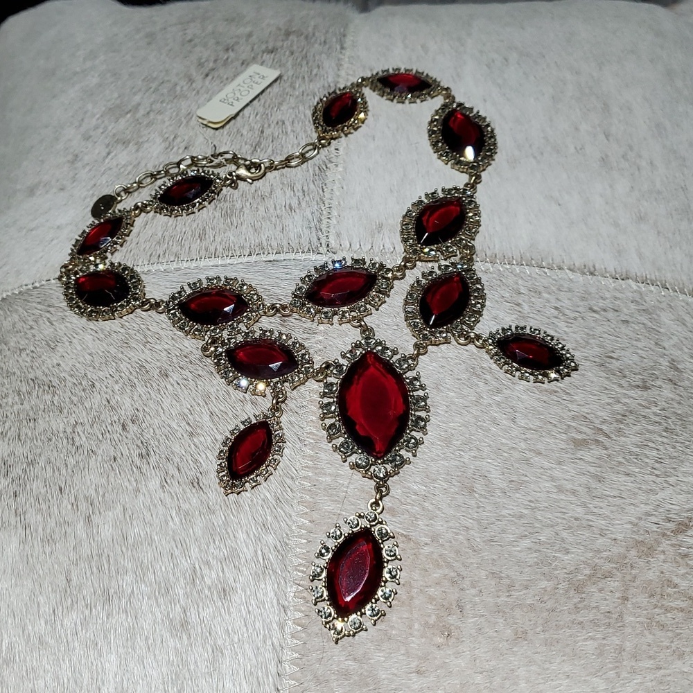 Boston Proper Holiday Stone Necklace Ruby NWT NEW Chunky Statement Classy